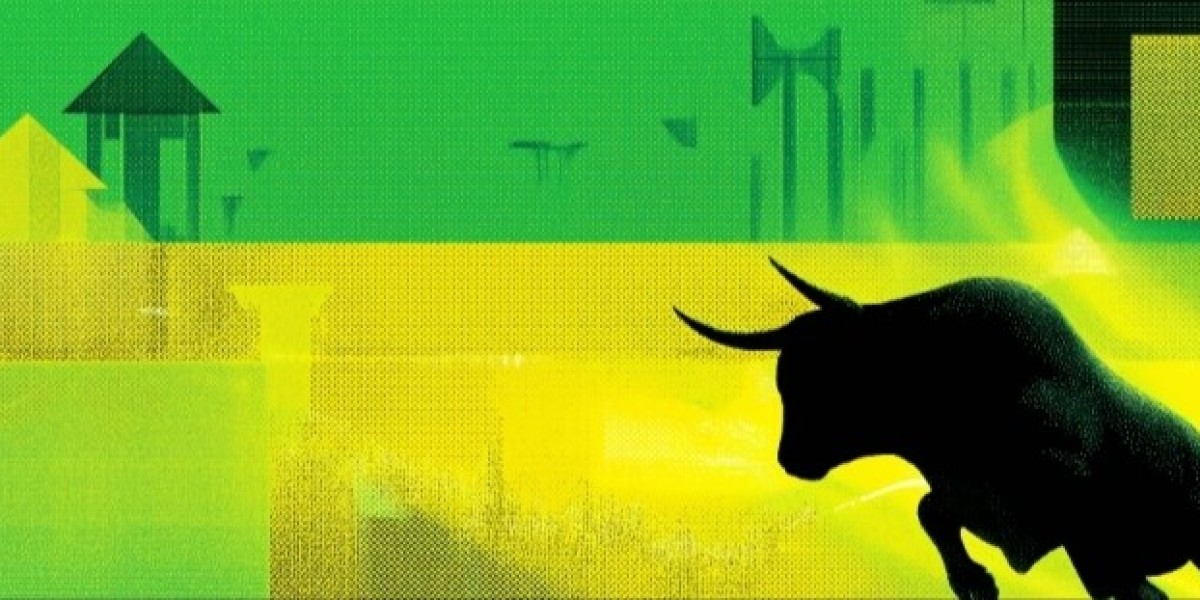Bitcoin, Ether Catch Friday Afternoon Bids, Rise to Three-Week Highs